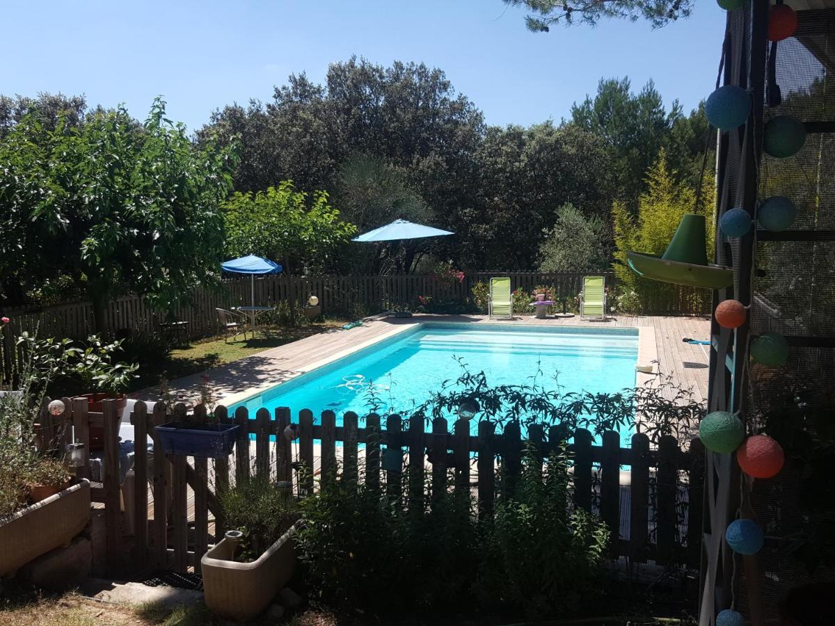 L'Oliveraie En Provence 朗贝斯克 外观 照片