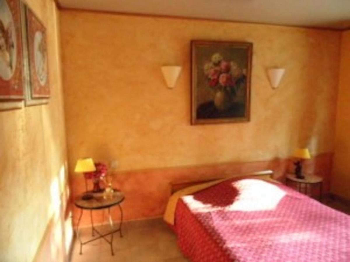 L'Oliveraie En Provence 朗贝斯克 外观 照片